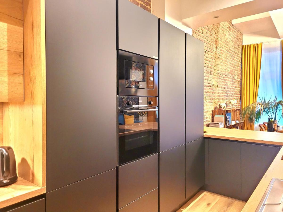 Brand New Camelia Room With Private Bathroom Bruxelles Eksteriør billede